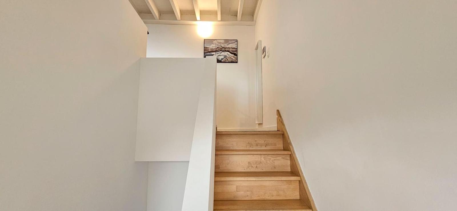 Apartment Blu Shell House